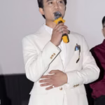 Doãn Quốc Đam tái hiện cảnh hành động đẹp mắt trước hàng nghìn khán giả