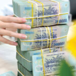 Tiền gửi dân cư vượt 7,8 triệu tỷ đồng – cao nhất từ trước đến nay