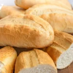 Bánh mì ngon, bổ, rẻ nhưng những người này chớ dại ăn nhiều kẻo tự hại mình