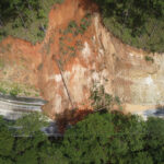 Lâm Đồng kích hoạt tình huống khẩn cấp: Nhiều quốc lộ sạt lở nghiêm trọng, đèo Prenn bị vùi lấp