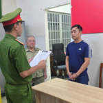 Đà Nẵng bắt giám đốc công ty dịch vụ lao động vì thu phí trái phép hơn 1,3 tỷ đồng